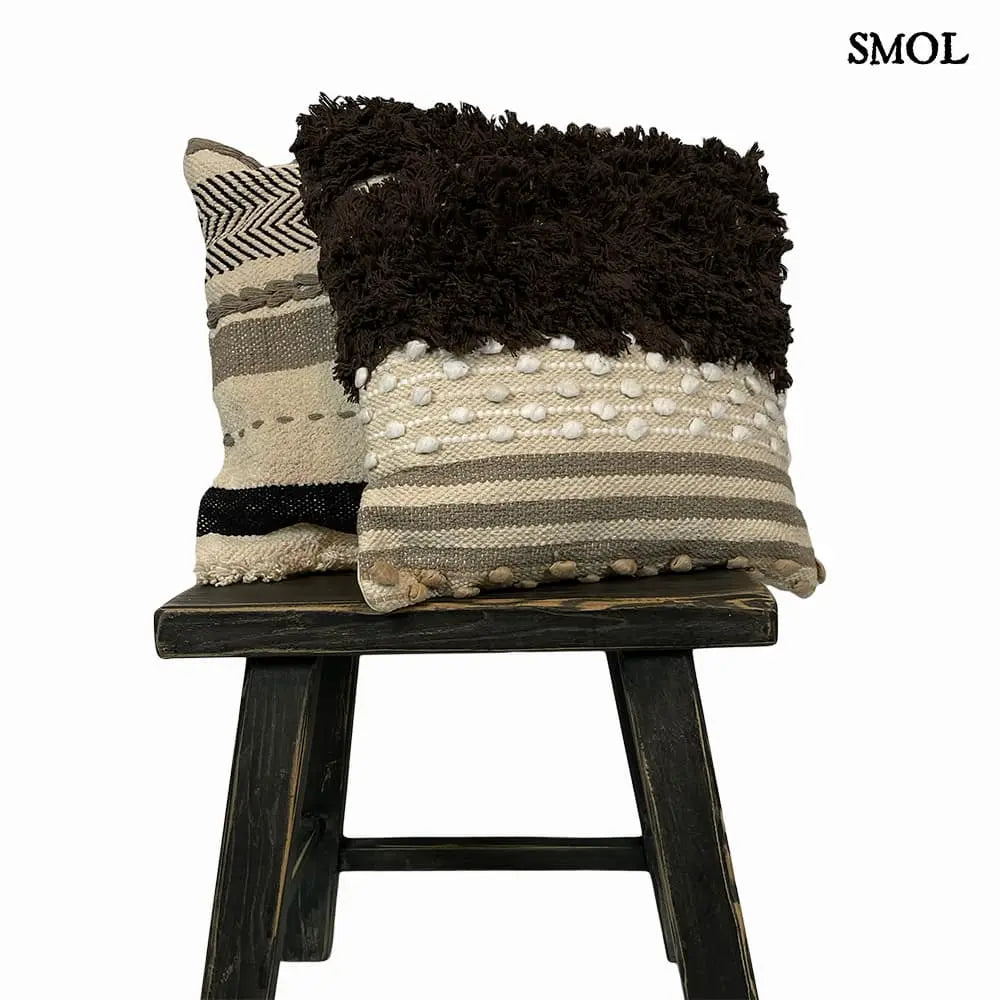 Pamut díszpárna – bézs-fekete, 45x45 | NISHA | SMOL - kisasztalon