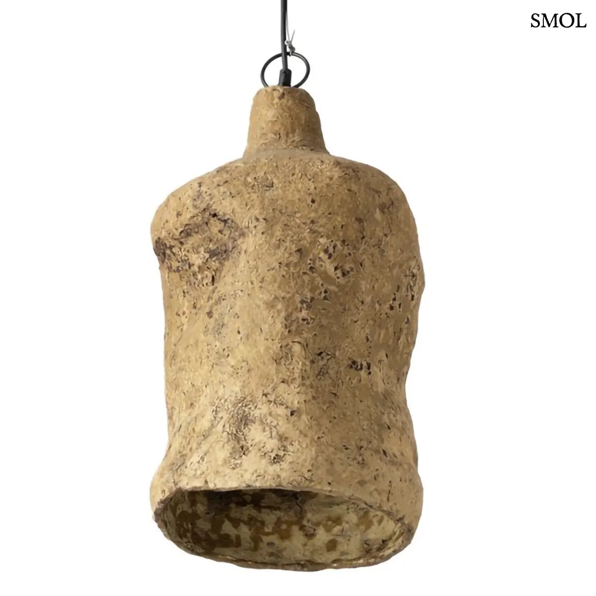 Rusztikus, földszínű papírmasé függőlámpa, ferdén