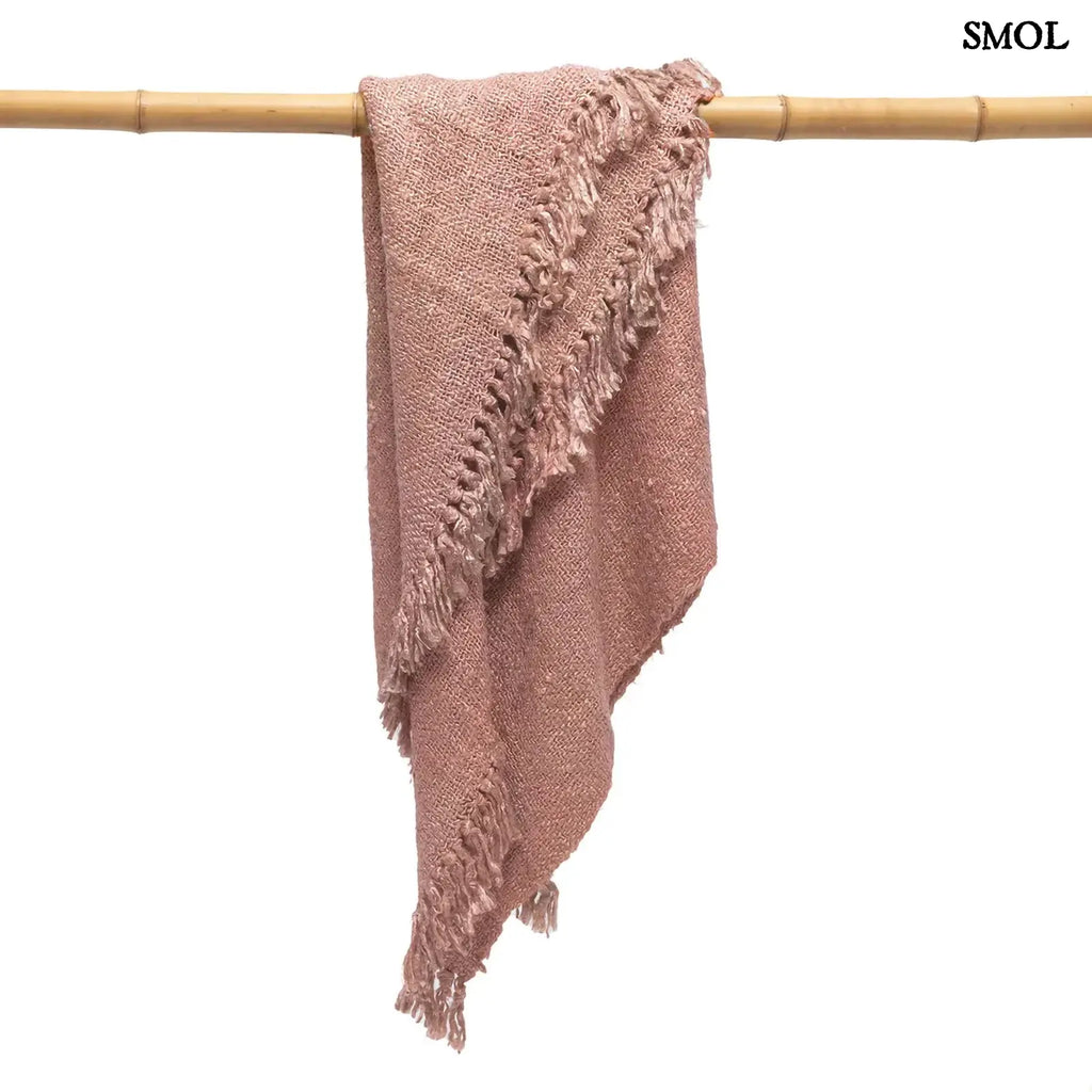 Lazacrózsaszín kézzel szőtt pamut pléd waffel textúrával, rúdon lógatva