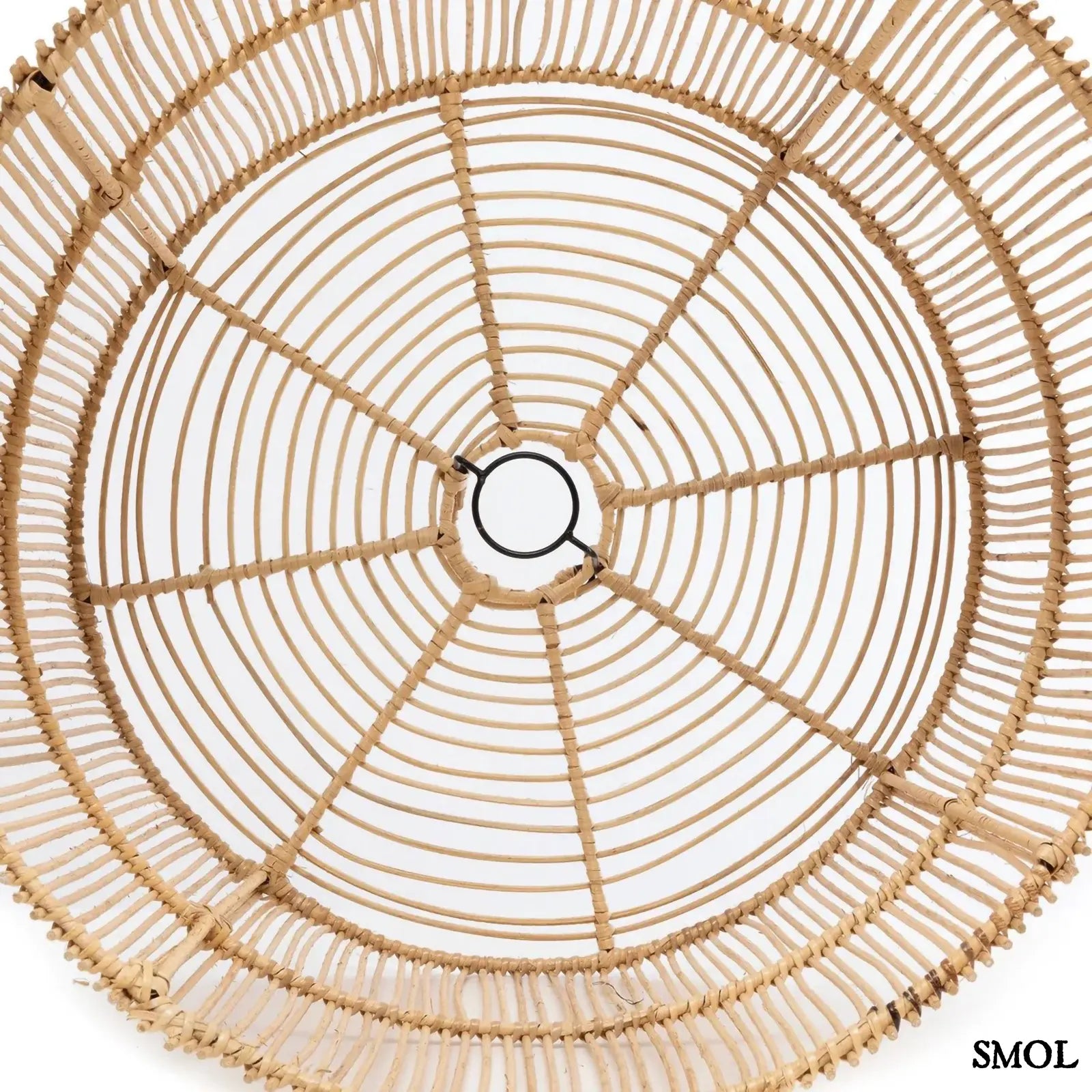 CHACHA rattan függőlámpaernyő natúr színben, nagyméretű (50 cm magas), kézzel szőtt fonattal, alulról