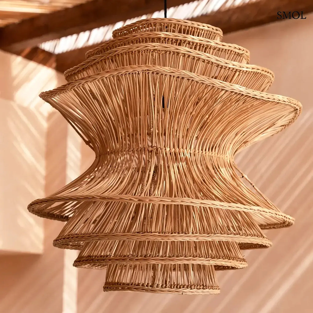 Gomba formájú natúr rattan függőlámpabúra, L méret, 55×63 cm, étkezőben nagyítva