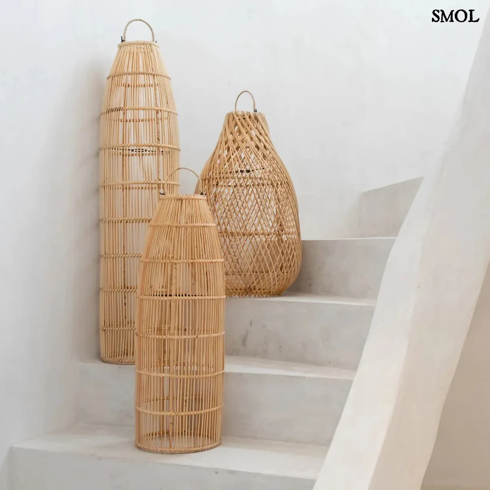 Rattan függőlámpaernyő, 62 cm | FISH TRAP | SMOL - lépcsőn, állólámpaként