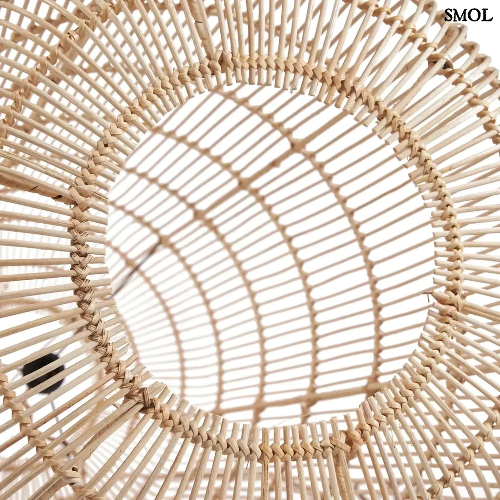 rattan függőlámpaernyő természetes rattanból, henger alakú kialakítással alulról