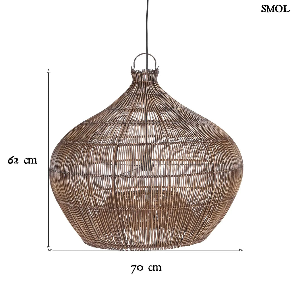 Sötét dió árnyalatú, kézzel szőtt rattan függőlámpaernyő légies, gömbölyded formával méretekkel