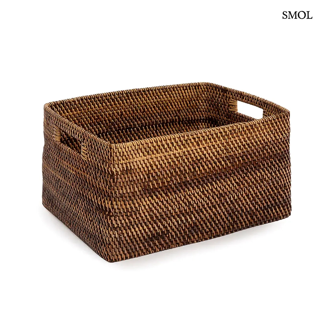 Natúr barna szögletes rattan tárolókosár, M méret, 36×18 cm, fehér háttérrel