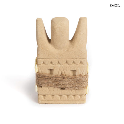 SUMBA28, kőszobor kagylókkal, 14 cm - smol.hu
