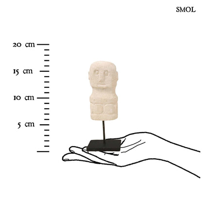 SUMBA,kőszobor tartón, 17 cm - smol.hu