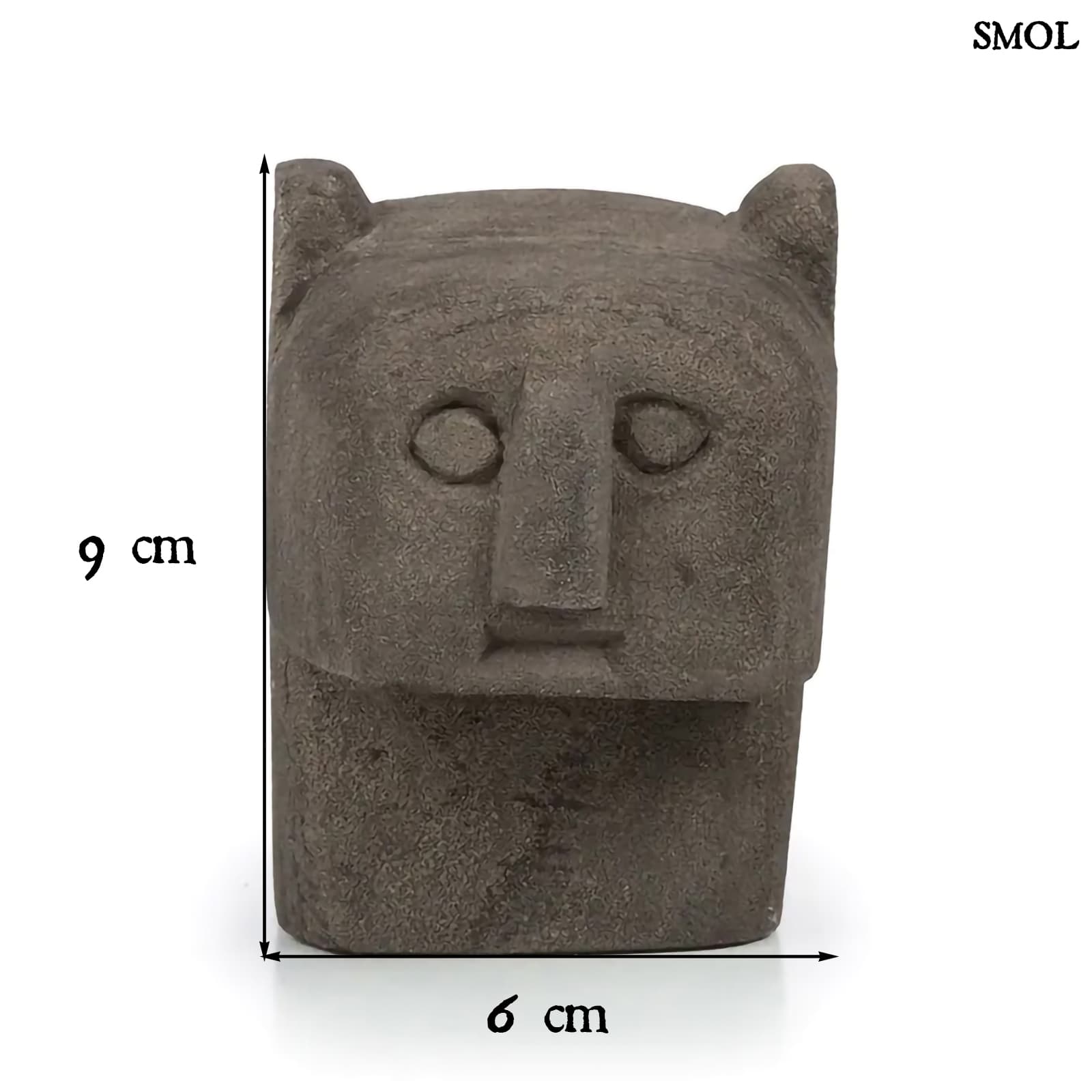 SUMBA18, szürke kőszobor, 8,5 cm - smol.hu
