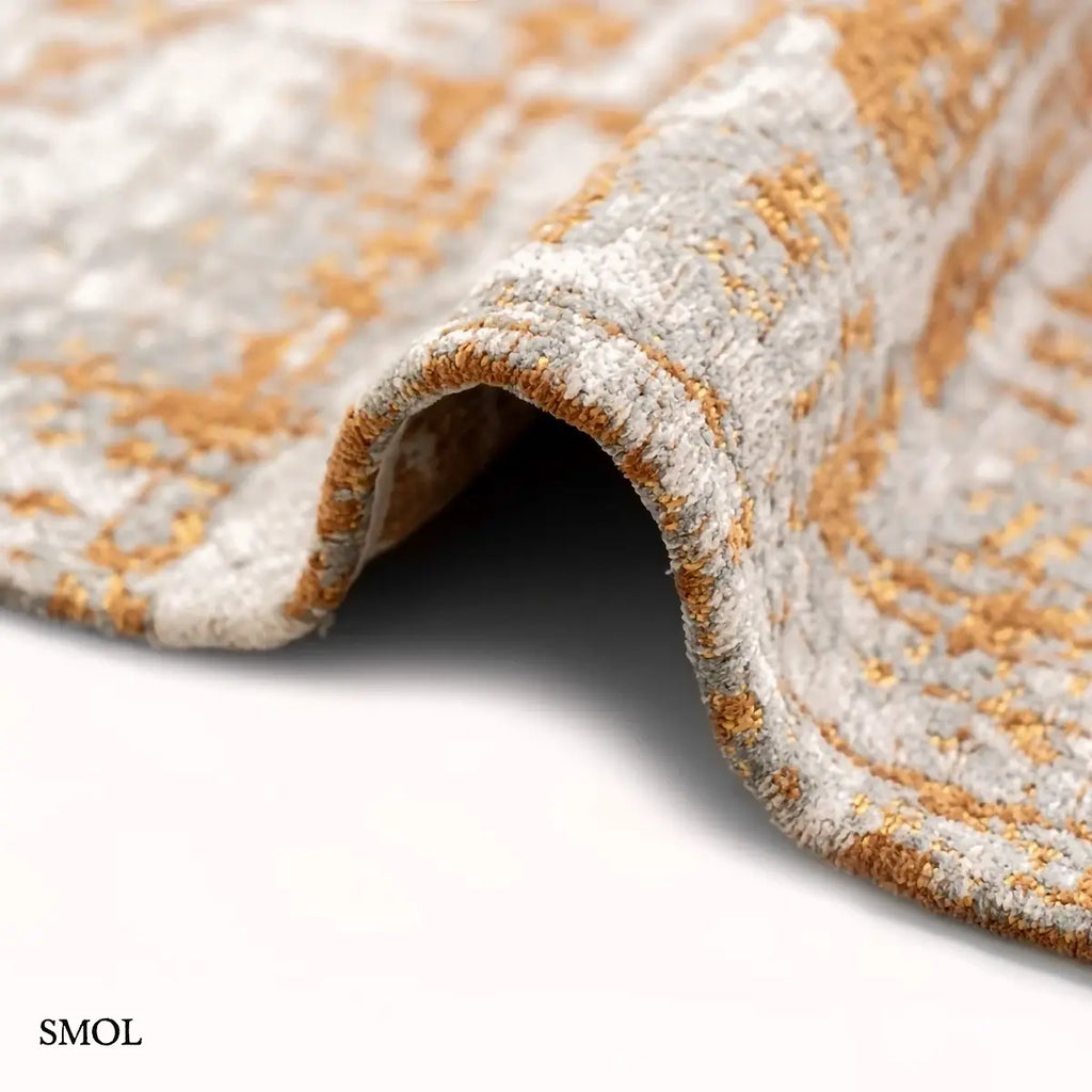 ECO RUG COLUMBUS GOLD arany-okker absztrakt mintás szőnyeg, 60-as évek grafikus minta, lapos szövés, 3 mm – kül- és beltéri, vastagság nagyítva