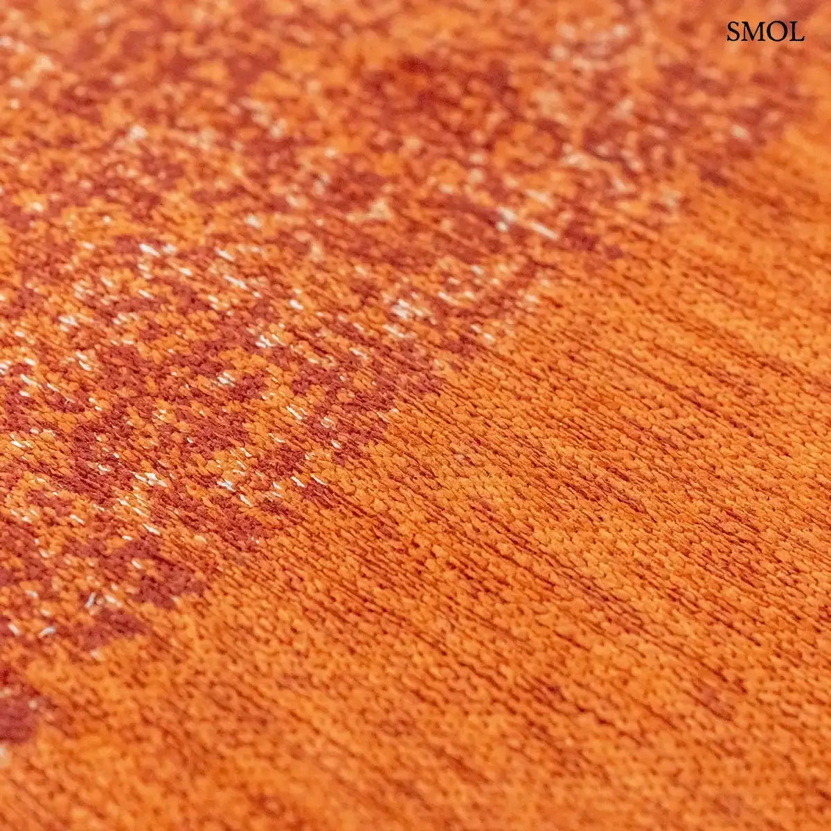 ECO RUG KANELL piros absztrakt mintás szőnyeg, színváltás nagyítva
