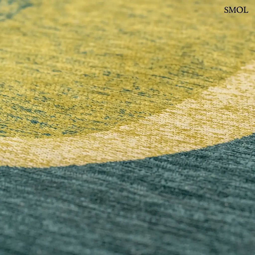 ECO RUG MARBLE LARCH zöld-türkiz absztrakt szőnyeg kavics ihlette lebegő formákkal, lapos szövés, 3 mm – kül- és beltéri, színek nagyítva