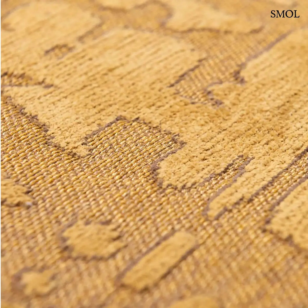 ECO RUG MADAGASCAR GOLD baobab mintás szőnyeg arany-mustár tónusokban, kéregszerű afrikai textúrával, textúra