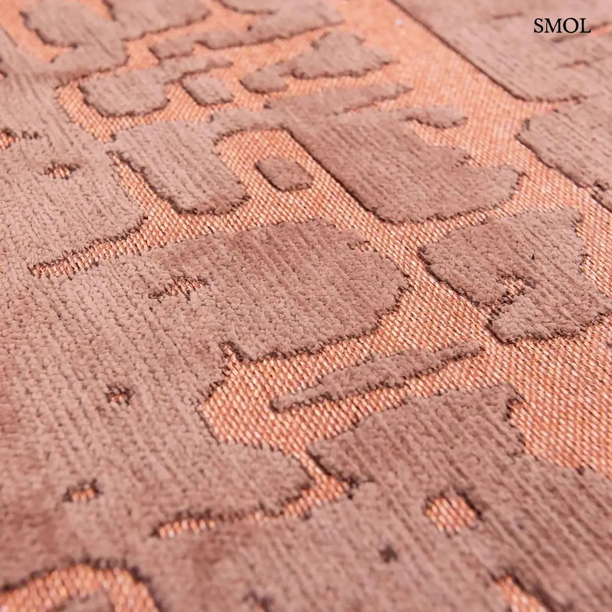 ECO RUG COPPER baobab mintás szőnyeg barna tónusokban, kéregszerű afrikai textúrával, minta  felülről