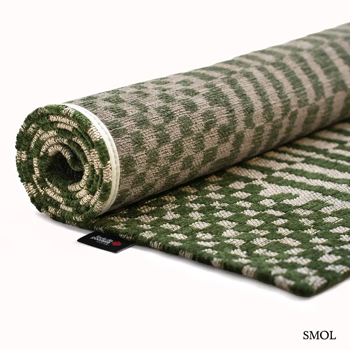 ECO RUG OASIS zöld berber mintás szőnyeg marokkói minimál mintával, lapos szövés, 3 mm – kül- és beltéri, feltekerve