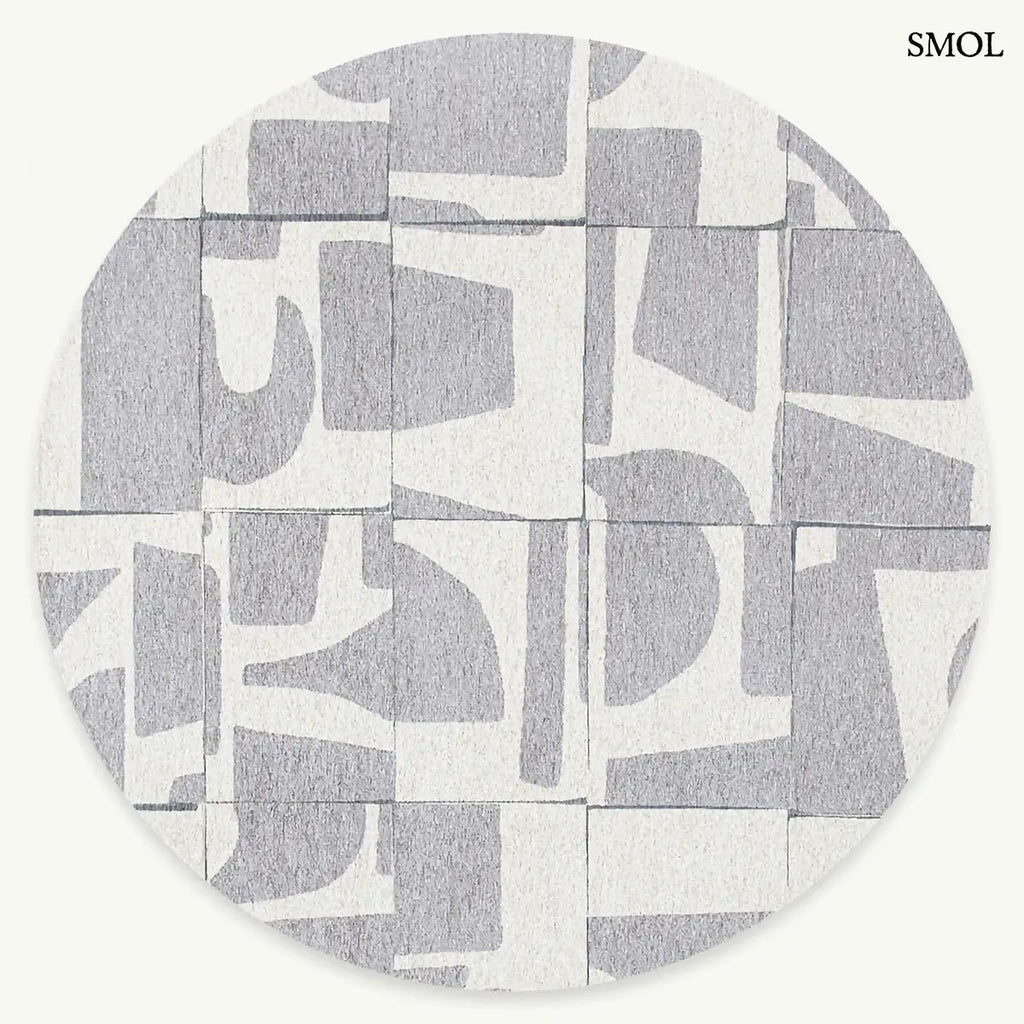 ECO RUG STRING barna-szürke geometrikus mintás szőnyeg, Bauhaus ihletésű, vágott formákból építkező minta, kerek formában