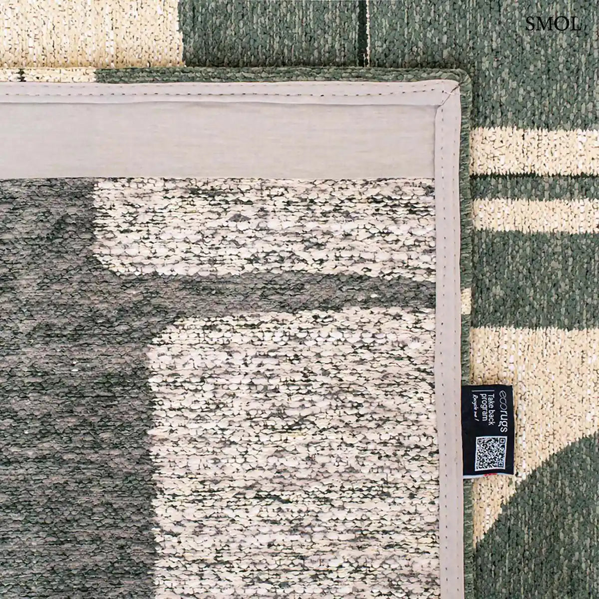 ECO RUG SEA SPRAY geometrikus szőnyeg szürkészöld-krém kombinációban, Bauhaus ihlette papírvágás mintával, sarok visszahajtva