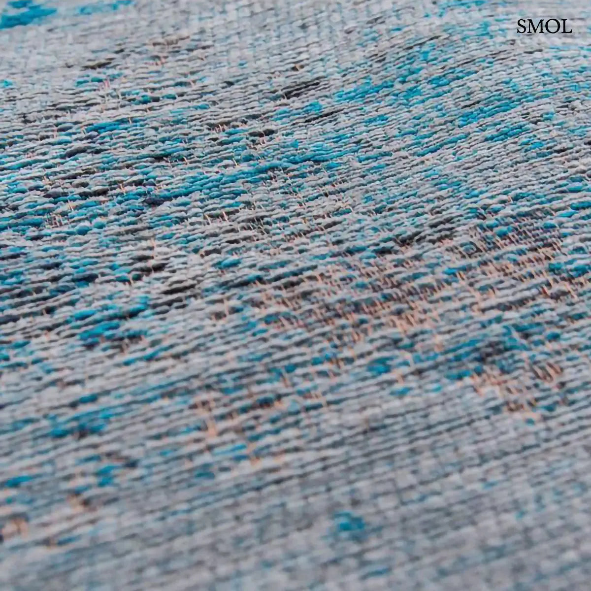 ECO RUG GREY TURQUOISE perzsa mintás szőnyeg szürke alapon türkiz medallion mintával, koptatott vintage hatással, textúra nagyítva