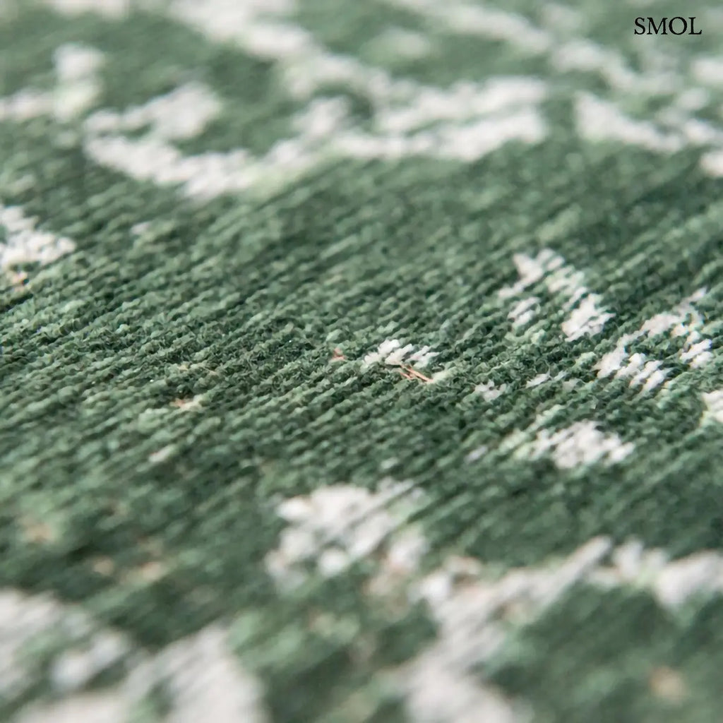 ECO RUG MAJESTIC FOREST perzsa mintás szőnyeg erdőzöld tónusokban, vintage hatással, jacquard szövés, pamut-gyapjú-poliészter, nagyítva