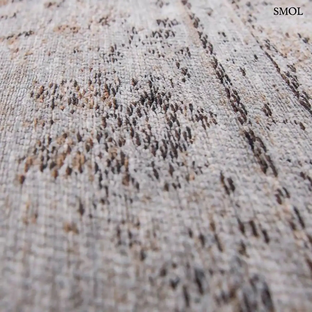 ECO RUG GREY EBONY perzsa mintás szőnyeg ezüstszürke alapon rozsdabarna-bronz mintával, vintage hatással, jacquard szövés, minta nagyítva
