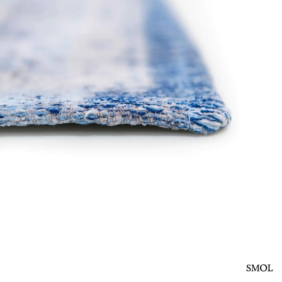 ECO RUG GREY JEANS perzsa mintás szőnyeg szürkéskék tónusokban, vintage hatással, jacquard szövés, pamut-gyapjú-poliészter, sarok nagyítva