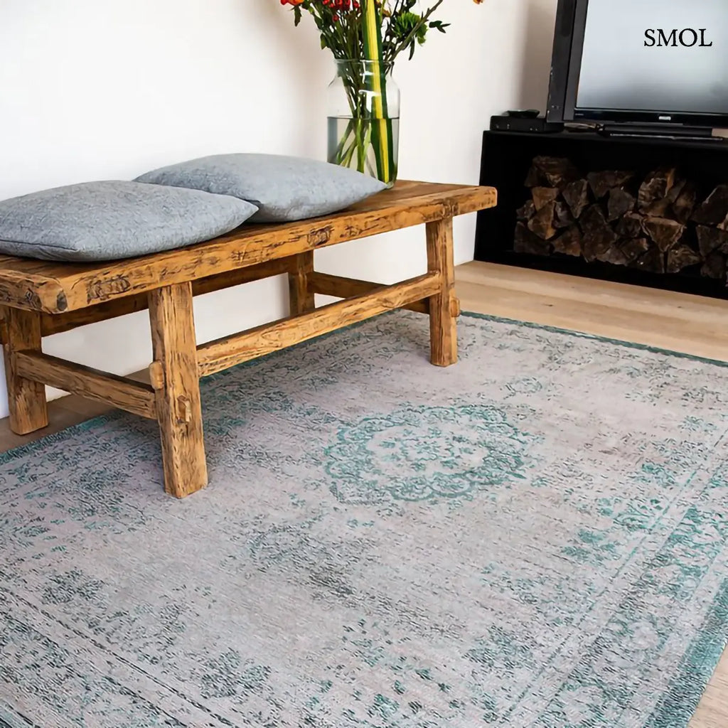 ECO RUG JADE OYSTER perzsa mintás szőnyeg türkizzöld tónusokban, krémszürke alapon, vintage hatással, jacquard szövés, paddal, oldalról