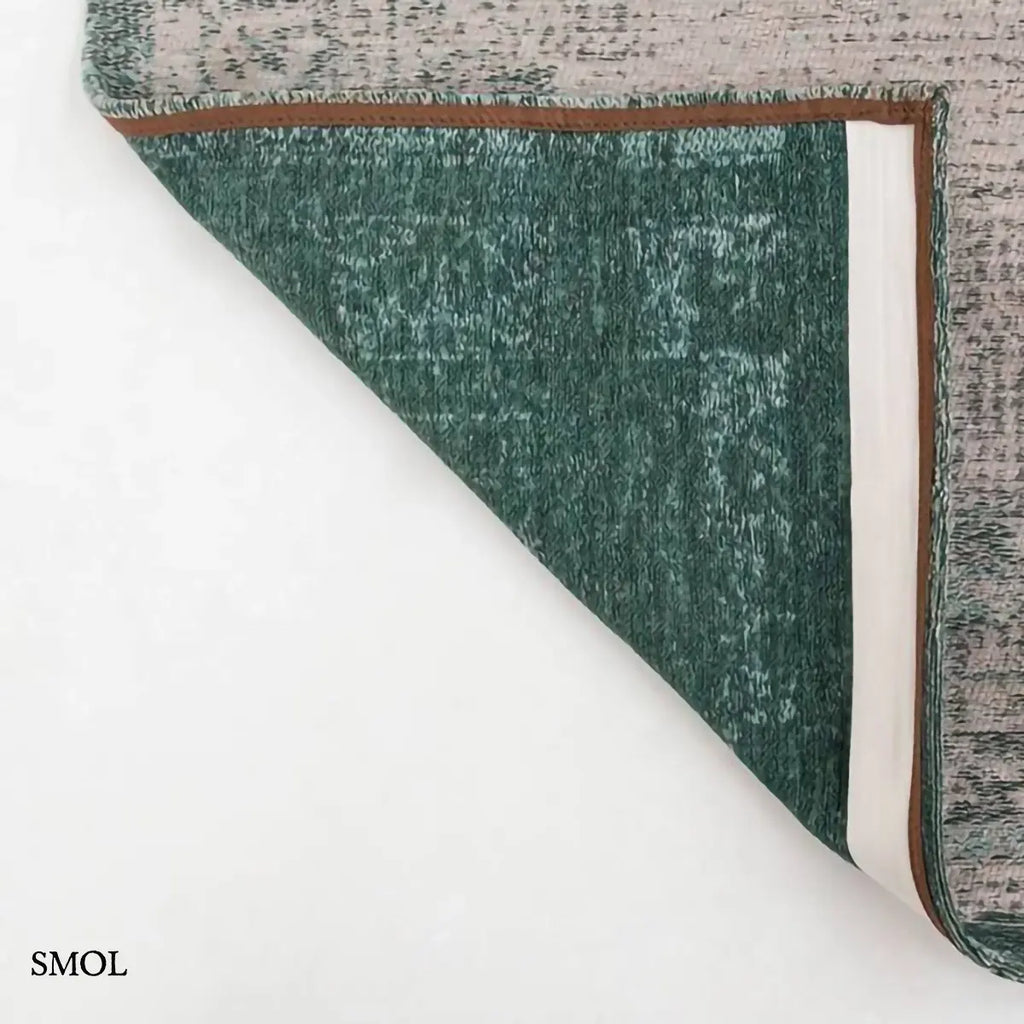 ECO RUG JADE OYSTER perzsa mintás szőnyeg türkizzöld tónusokban, krémszürke alapon, vintage hatással, jacquard szövés, felhajtott sarokkal