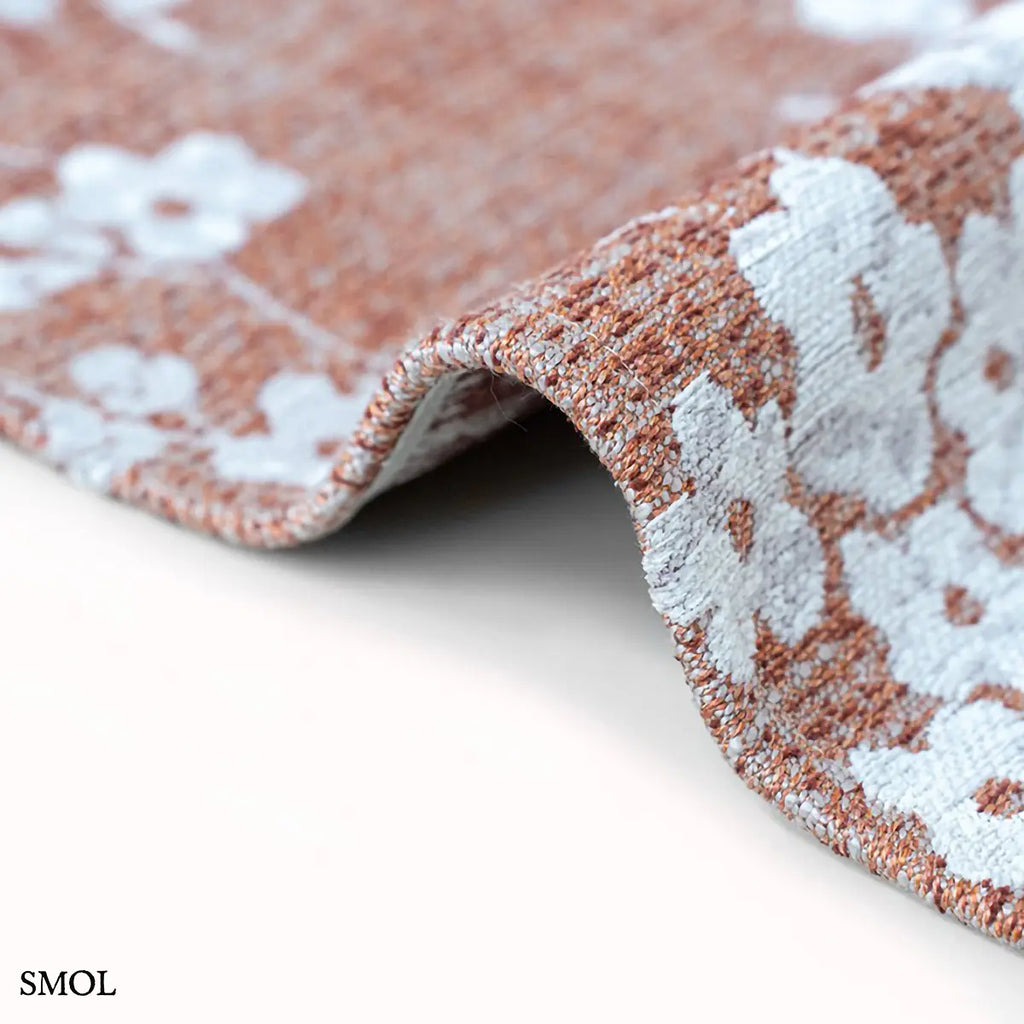 ECO RUG COPPER PINK rózsaszín sakura mintás szőnyeg japán cseresznyevirág motívumokkal, lapos szövés, 3 mm – kül- és beltéri, vastagság nagyítva