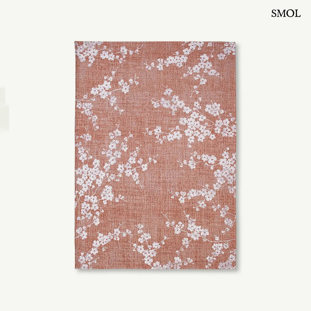 ECO RUG COPPER PINK rózsaszín sakura mintás szőnyeg japán cseresznyevirág motívumokkal, lapos szövés, 3 mm – kül- és beltéri, fehér háttérrel