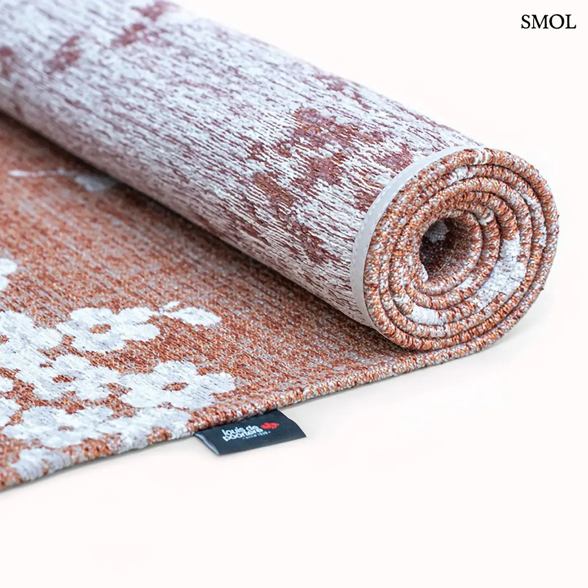 ECO RUG COPPER PINK rózsaszín sakura mintás szőnyeg japán cseresznyevirág motívumokkal, lapos szövés, 3 mm – kül- és beltéri, feltekerve