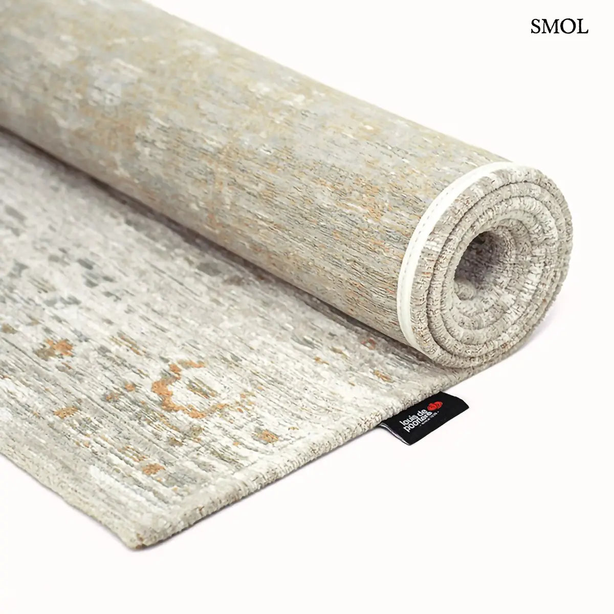 ECO RUG YENIKAPI LIGHT vintage török mintás szőnyeg világos bézs tónusokban, koptatott felülettel, újrahasznosított poliészter, feltekerve