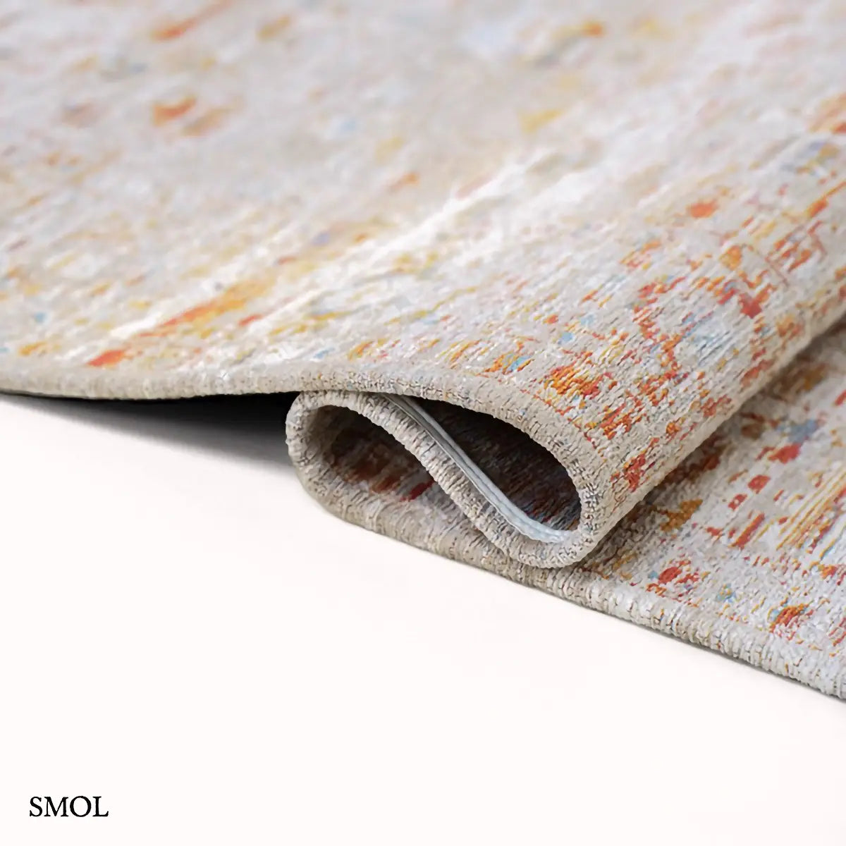 ECO RUG GALATA SUNSET vintage török mintás szőnyeg terrakotta-krém kombinációban, koptatott felülettel, újrahasznosított poliészter, hullámosra hajtogatva