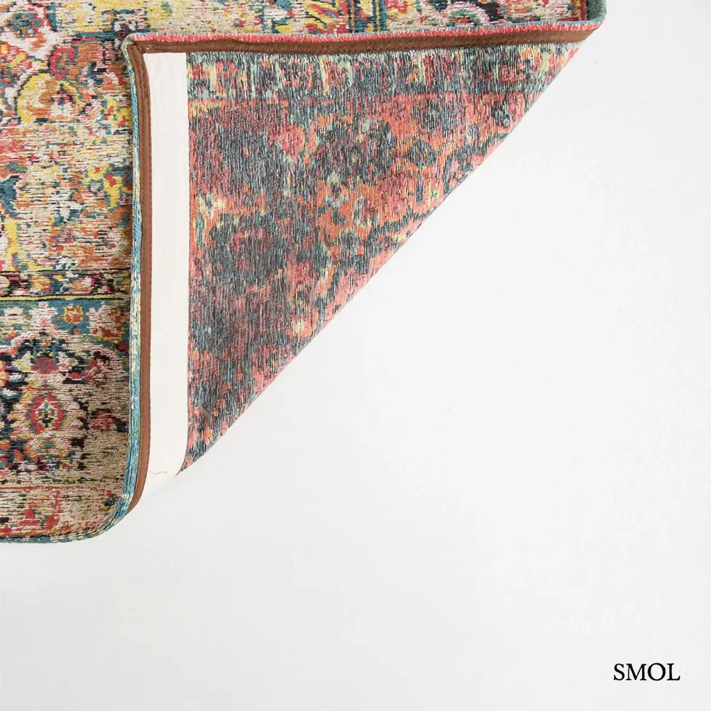 ECO RUG JANISERRY MULTI virágos perzsa mintás szőnyeg krém alapon sokszínű Bakhtiari motívumokkal, koptatott hatással, felhajtott sarokkal