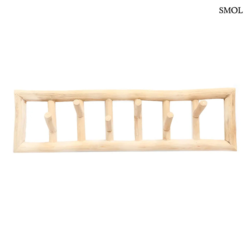 Natúr teakfa ruhaakasztó ág formával, 70×20 cm, szemből, fehér háttérrel