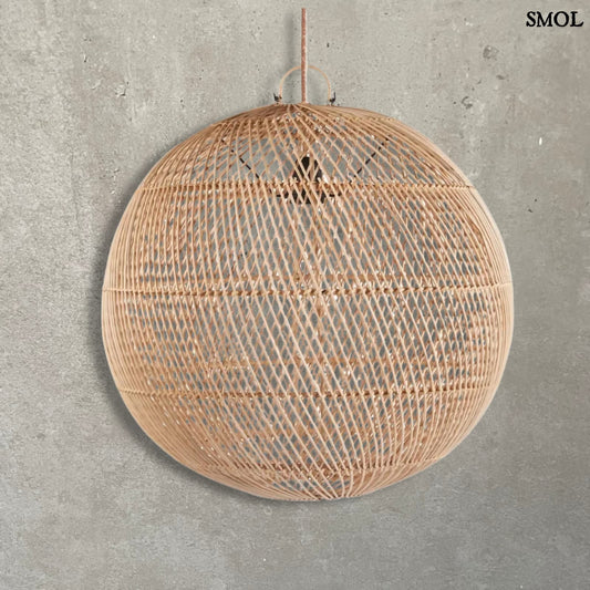 Természetes Rattan Függőlámpaernyő, ⌀ 50 cm | BUBBLE | SMOL - kő háttérrel