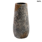 Váza Spooky, L méret, 31 cm, terrakotta, antik szürke, rusztikus felület fehér háttérrel