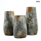 Váza Spooky, L méret, 31 cm, terrakotta, antik szürke, rusztikus felület oldalról, három méretben