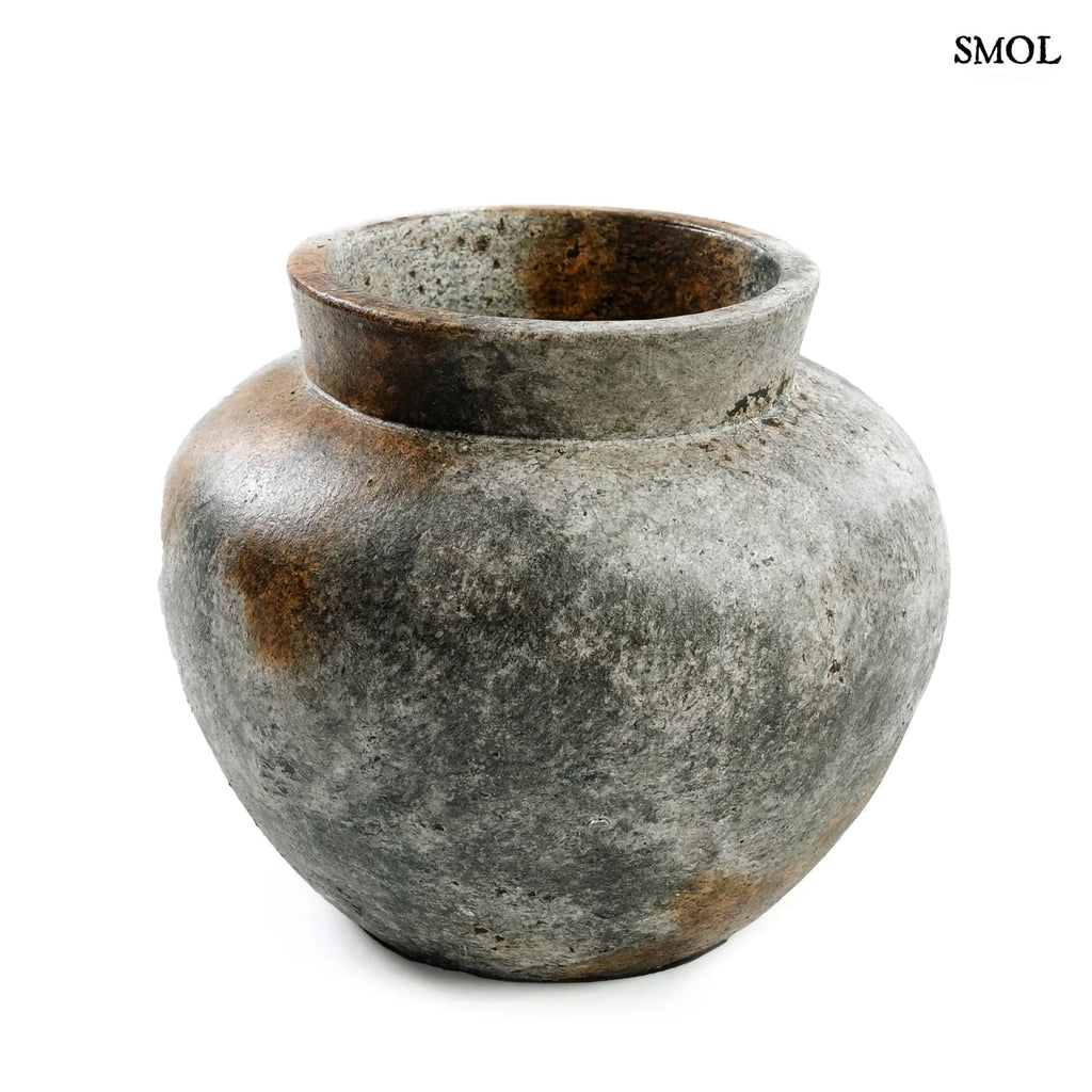 KARLY, terrakotta váza, ⌀29 cm - smol.hu - fehér háttérrel