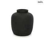 PEAKY, fekete terrakotta váza, 18 cm - smol.hu - fehér háttérrel