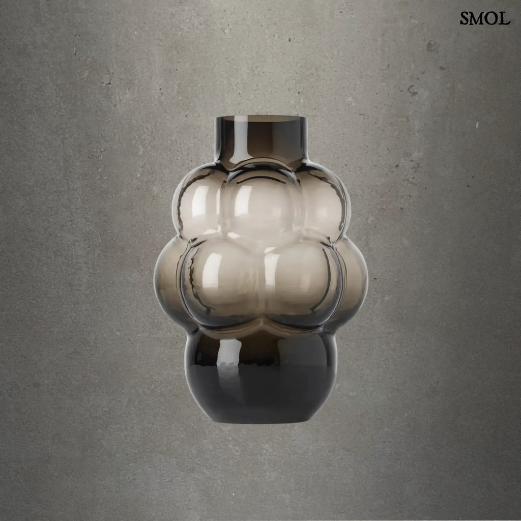 Nagy méretű (L), sötétszürke váza buborékos, szőlőfürt designnal, átmenetes színnel, szürke háttérrel