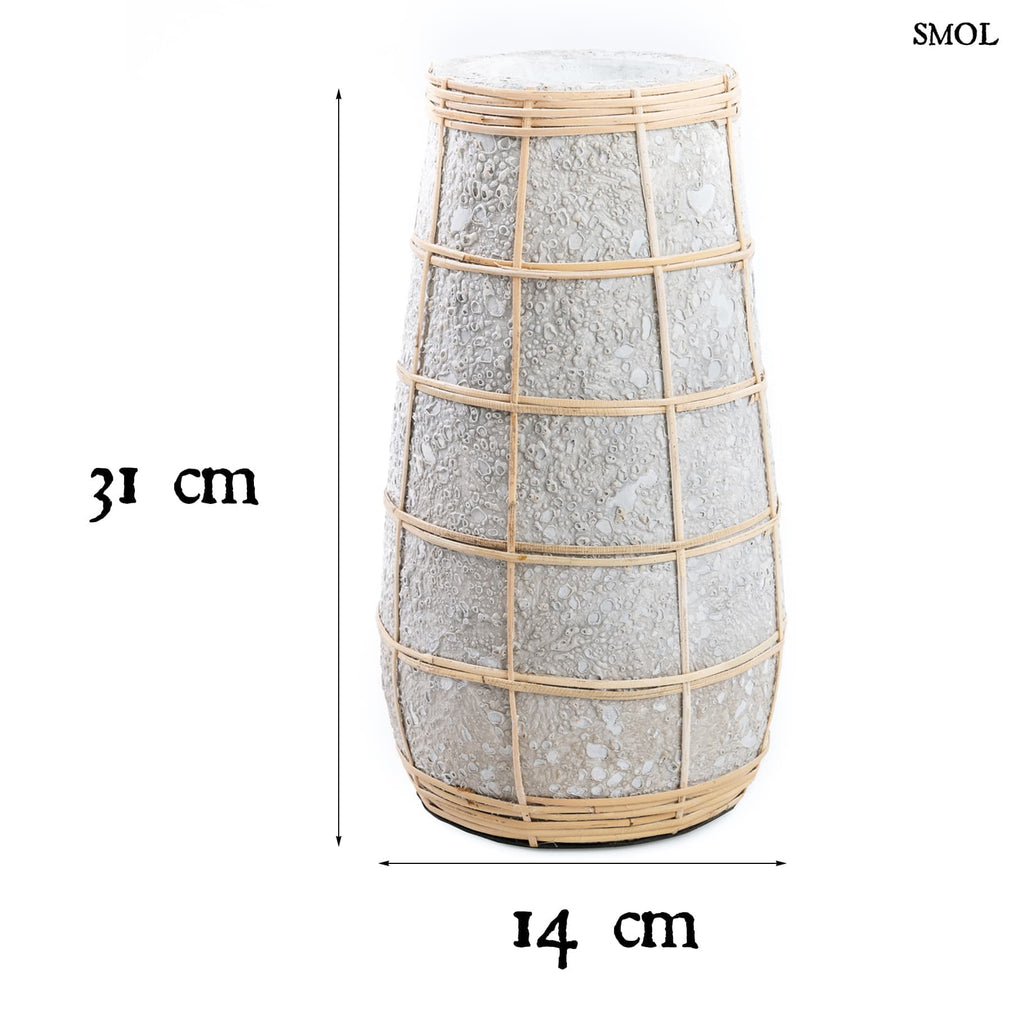 Váza - terrakotta, szürke, rattannal, 31 cm | JOY - smol.hu - méretekkel