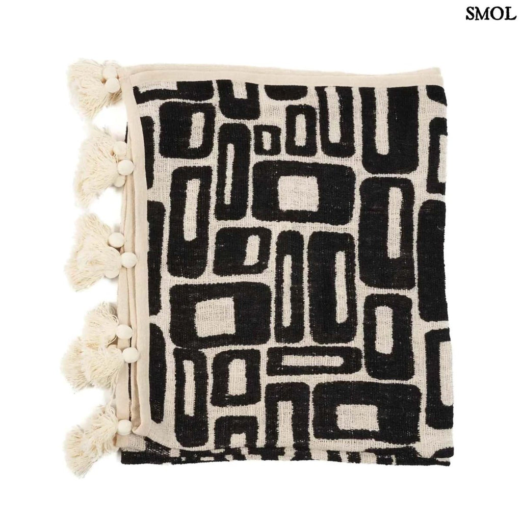 Azték mintás pamut ágytakaró natúr és fekete színekben- összehajtva