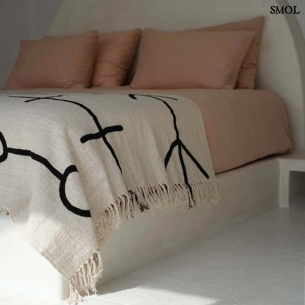 Ágytakaró - natúr - fekete, 240x128 cm | EVIL EYE - SMOL