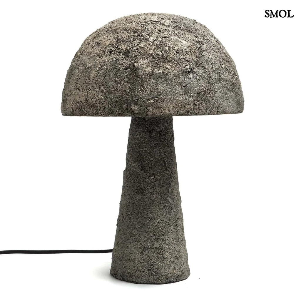 Asztali lámpa természetes betonból - fehér háttérrel