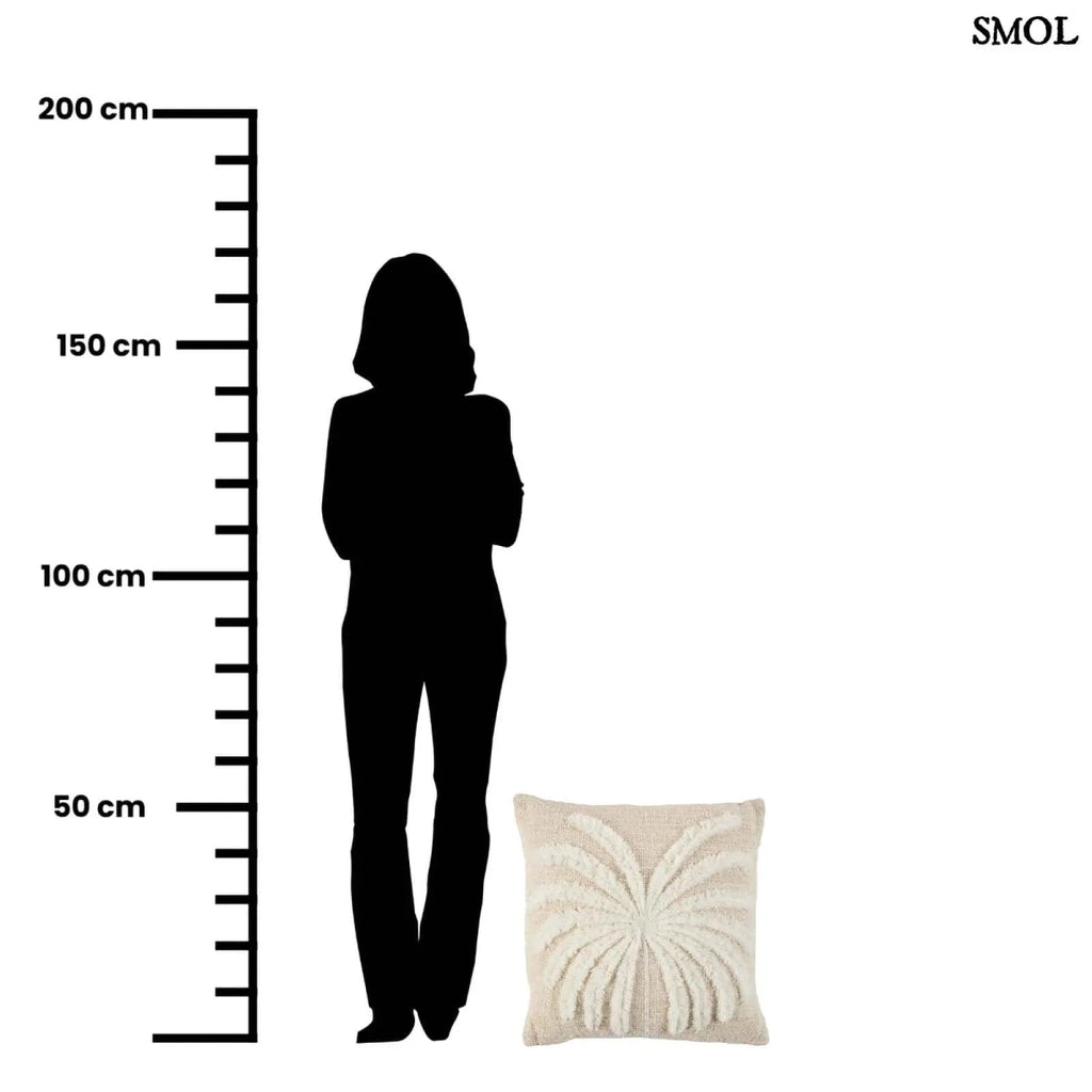 Pálmaleveles díszpárnahuzat natúr-fehér színben, textúrált, boho stílusú pamut és raffia anyagból méretarányosan