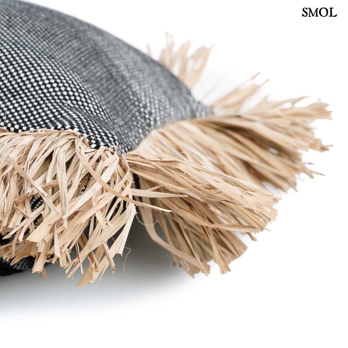 Díszpárnahuzat Raffiával, 30x50 cm | BONITA - SMOL