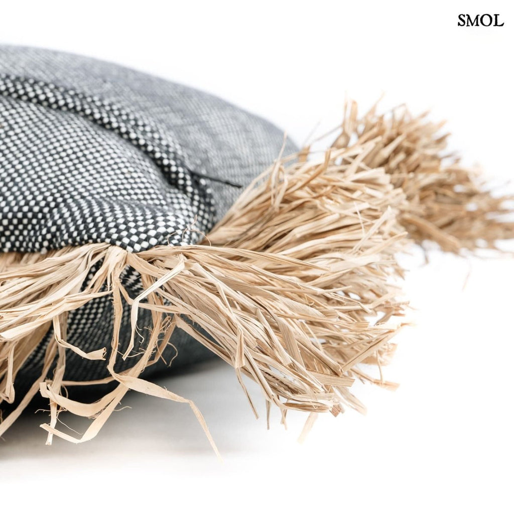 Díszpárnahuzat Raffiával, 40x40 | BONITA - SMOL