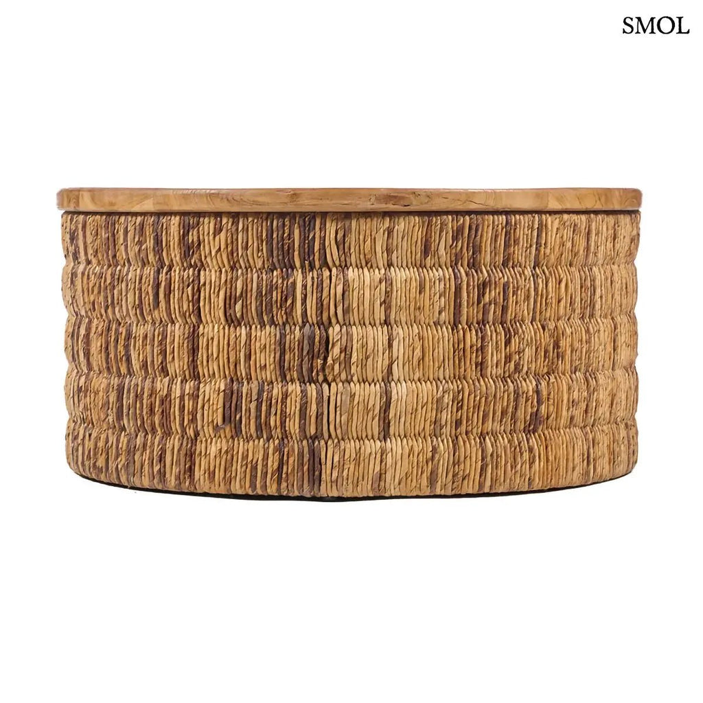 Kerek dohányzóasztal natúr teakfa tetővel és kézzel szőtt abaca rost oldalfallal, oldalról