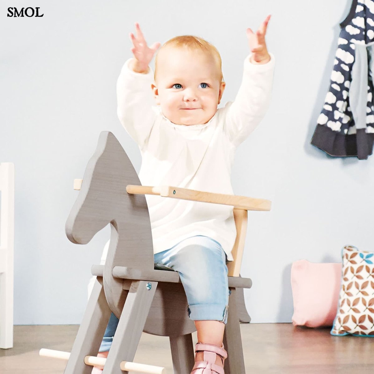 Fa Hintaló Biztonsági Gyűrűvel | GREY HORSE - SMOL