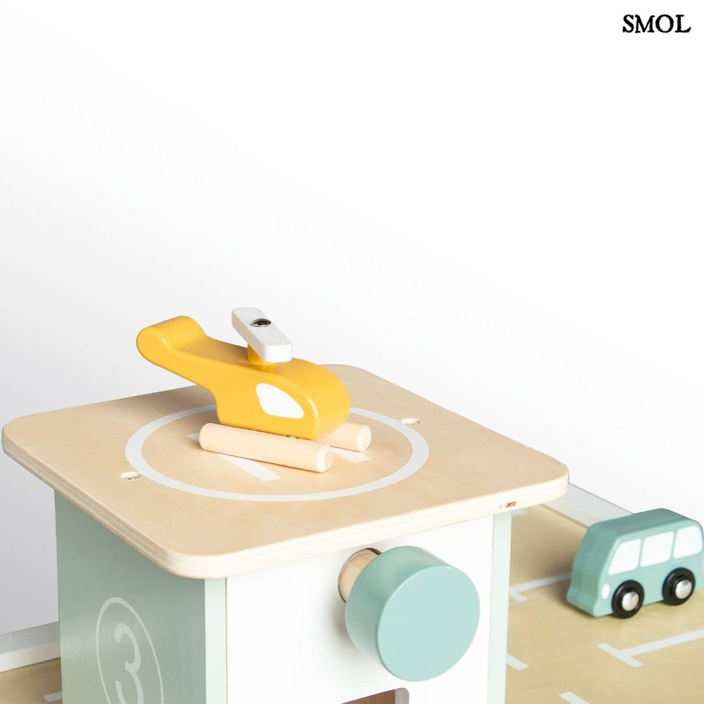 Fa Parkolóház Játékszett Kiegészítőkkel | KURT - SMOL