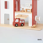 Fa Tűzoltóállomás Játékszett Járművekkel | BEN - SMOL